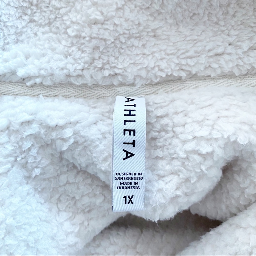 NWT Athleta Tugga Sherpa Jacket Natural Multi XL - Picture 9 of 14